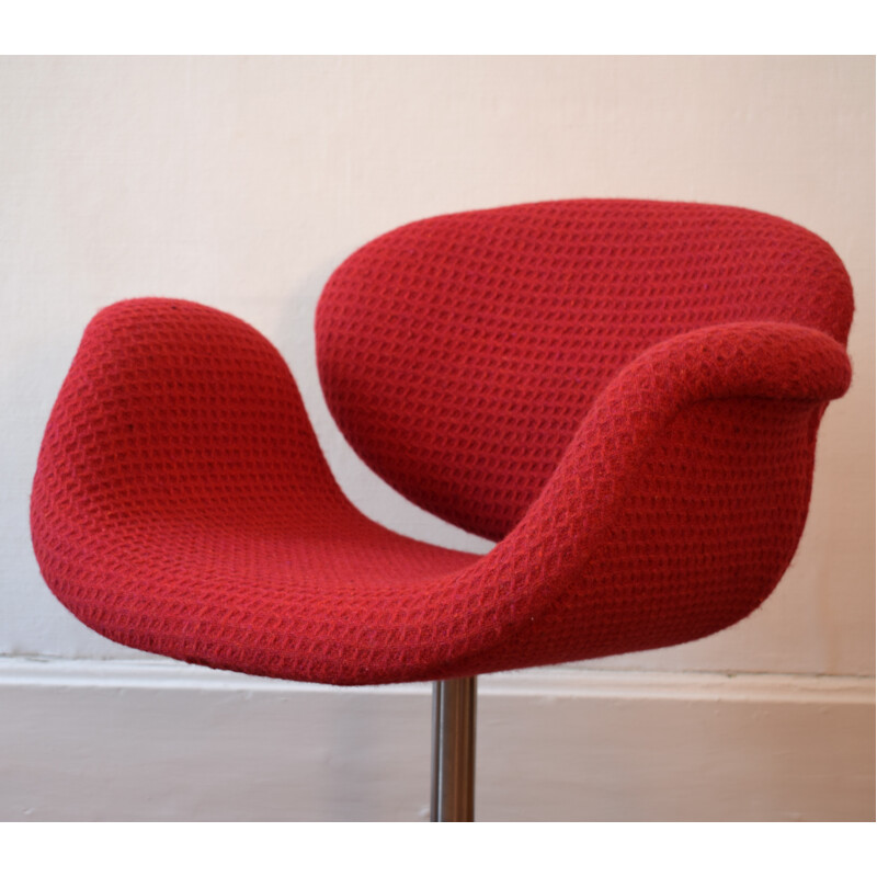 Tulipe Artifort red armchair with casters, Pierre PAULIN - 1960s