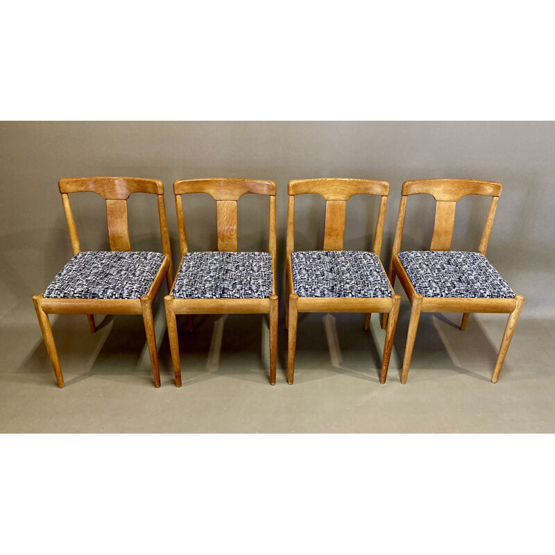 Set of 4 Scandinavian vintage oakwood chairs, 1950