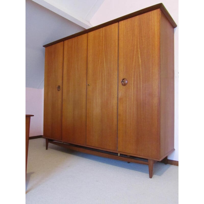 Suite complète de mobilier de chambre Webé en teck, Louis van TEEFFELEN - 1960