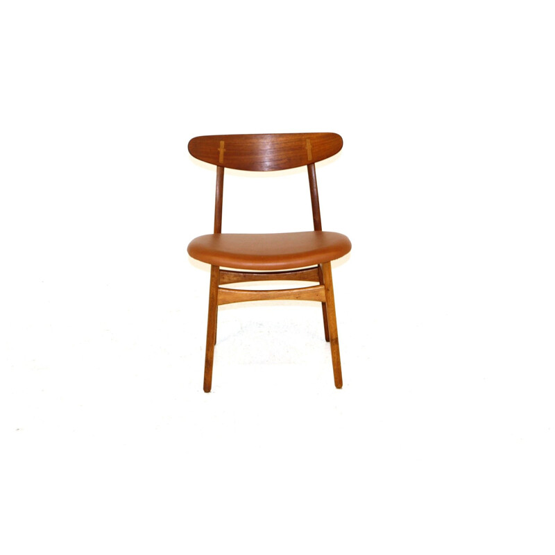 Conjunto de 4 cadeiras de carvalho vintage e couro de Hans j. Wegner para Carl Hansen