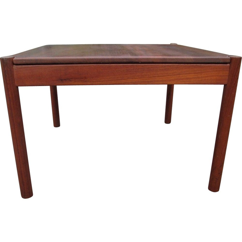 Mesa de centro vintage en teca maciza para Magnus Olesen, Dinamarca 1960