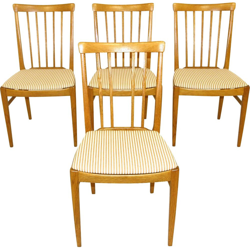 Ensemble de 4 chaises en chêne par Carl Malmsten, Suède 1970