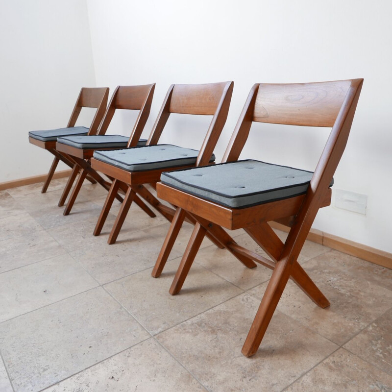 Ensemble de 4 chaises vintage Library par Pierre Jeanneret, Inde 1960