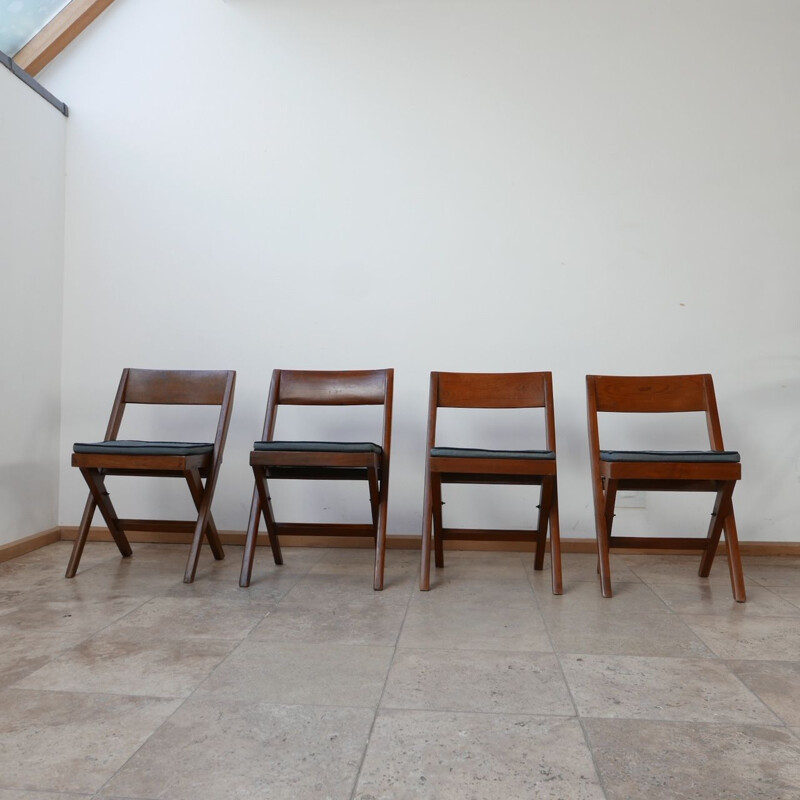 Ensemble de 4 chaises vintage Library par Pierre Jeanneret, Inde 1960