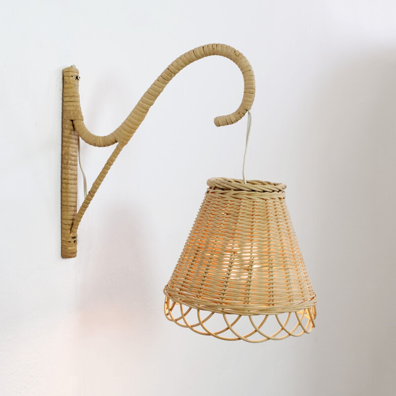 Vintage wicker wall lamp, 1970