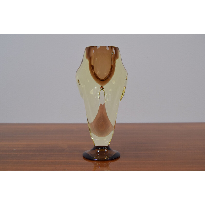 Vintage Glaskunst Vase von Chribska, Tschechoslowakei 1960