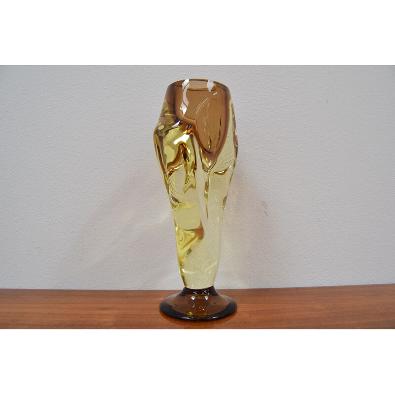 Vase vintage en verre d'art par Chribska, Tchécoslovaquie 1960