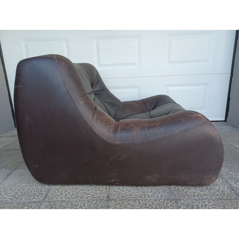 Vintage leather armchair, 1970