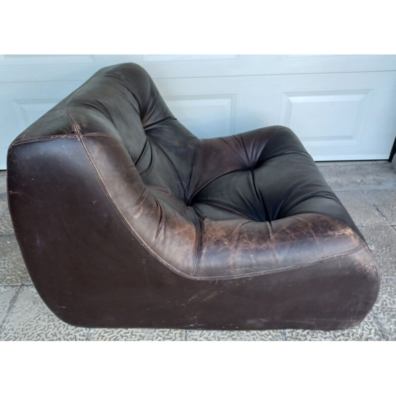 Vintage leather armchair, 1970