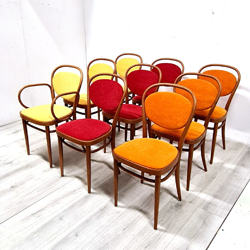 Ensemble de 9 chaises vintage Thonet 215 P, Autriche 1970
