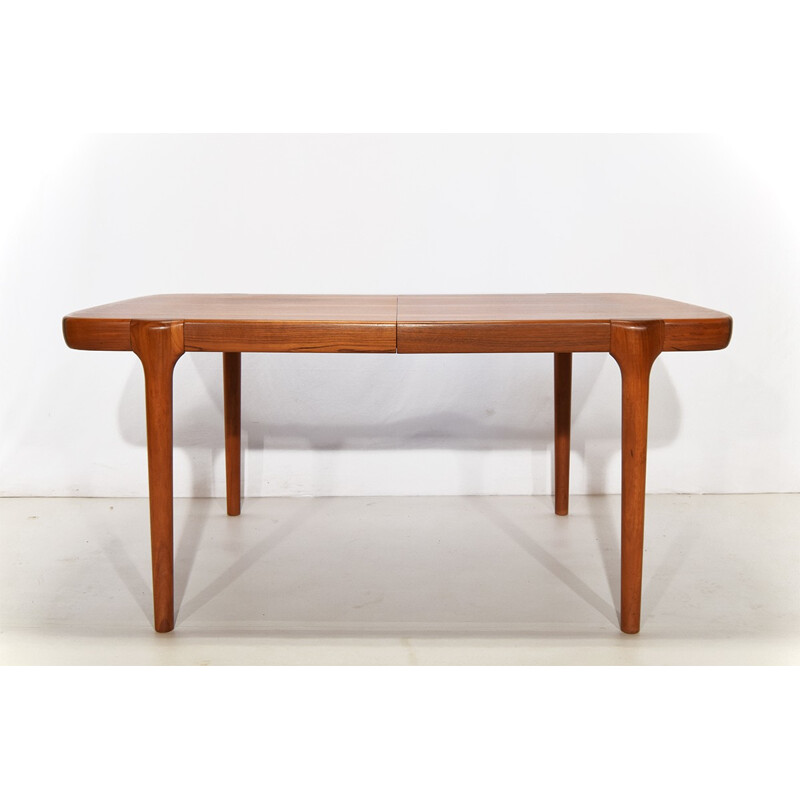 Extendable dining table in teak, Johannes Andersen - 1950s