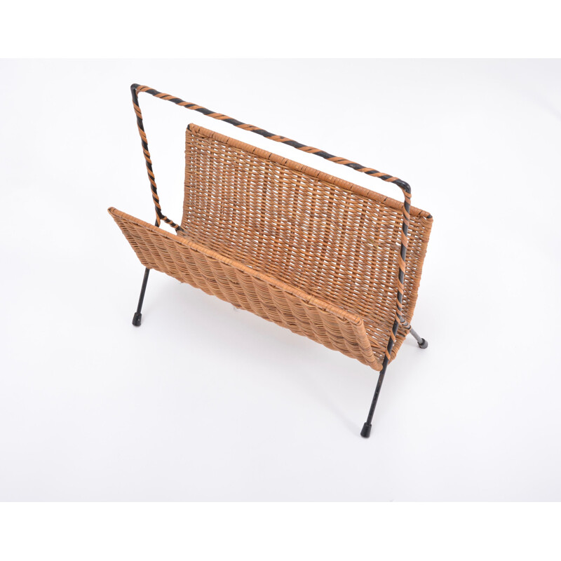 Set of Italian mid century rattan bowl chairs with side table and magazine rack