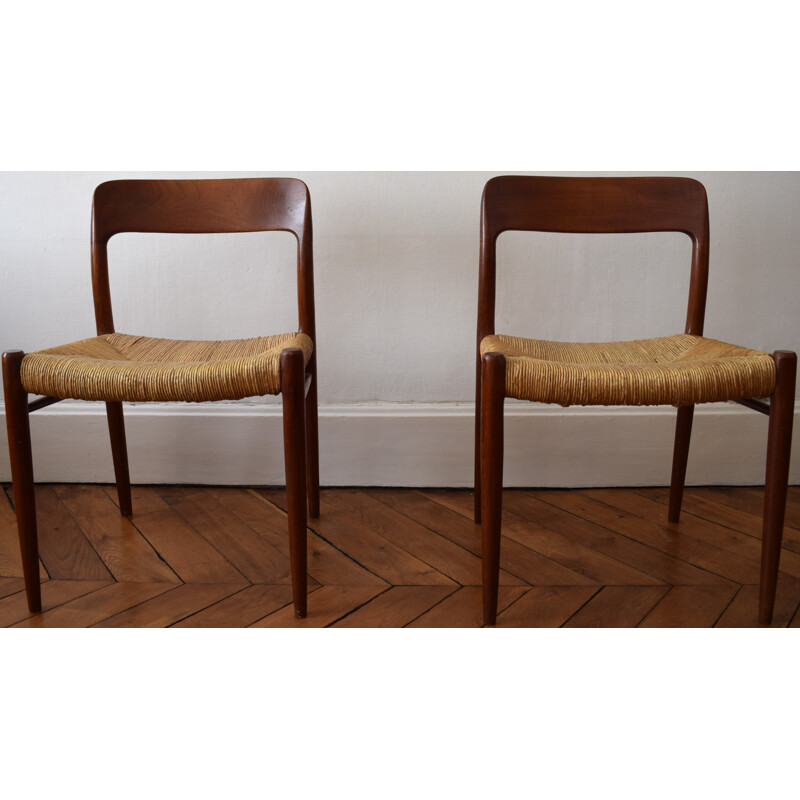 Pair of chairs "75" in teak, Niels Otto MOLLER - 1960s