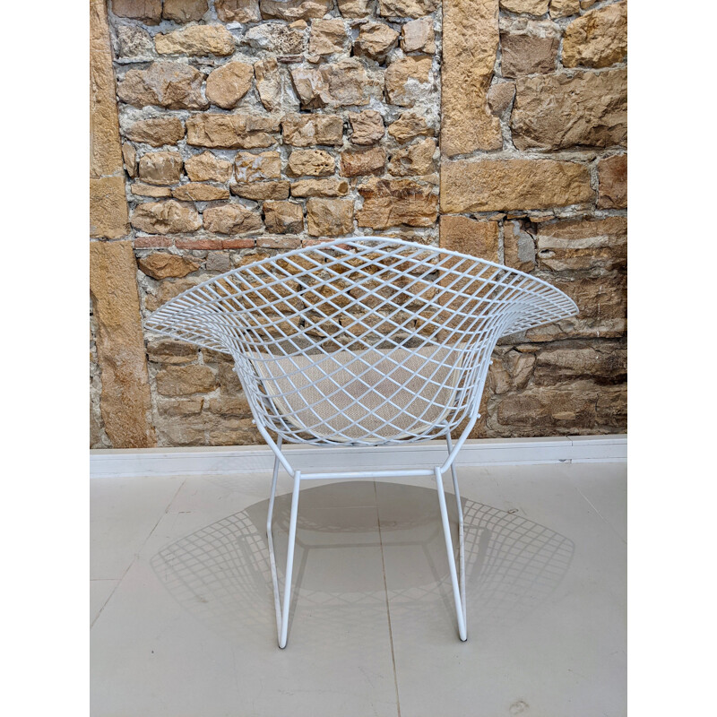 Vintage white steel diamond chair by Harry Bertoia