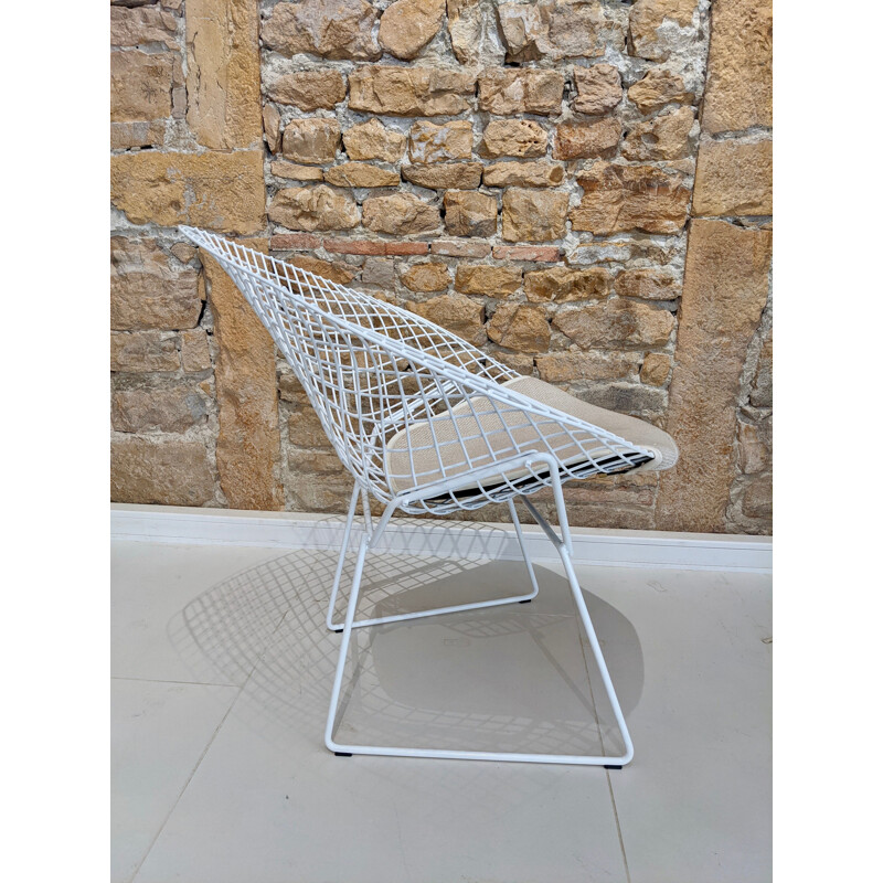 Vintage white steel diamond chair by Harry Bertoia