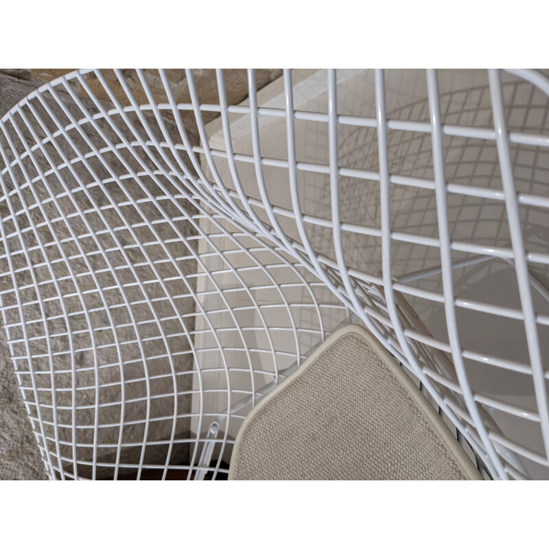 Vintage white steel diamond chair by Harry Bertoia