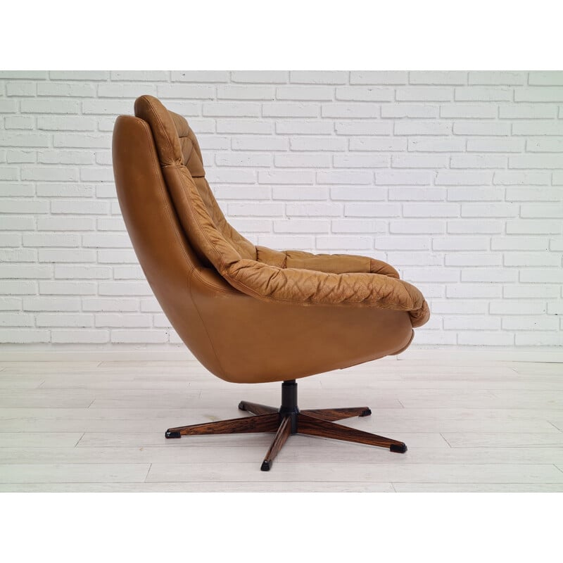 Danish vintage leather swivel armchair by H.W.Klein for Bramin, 1970s