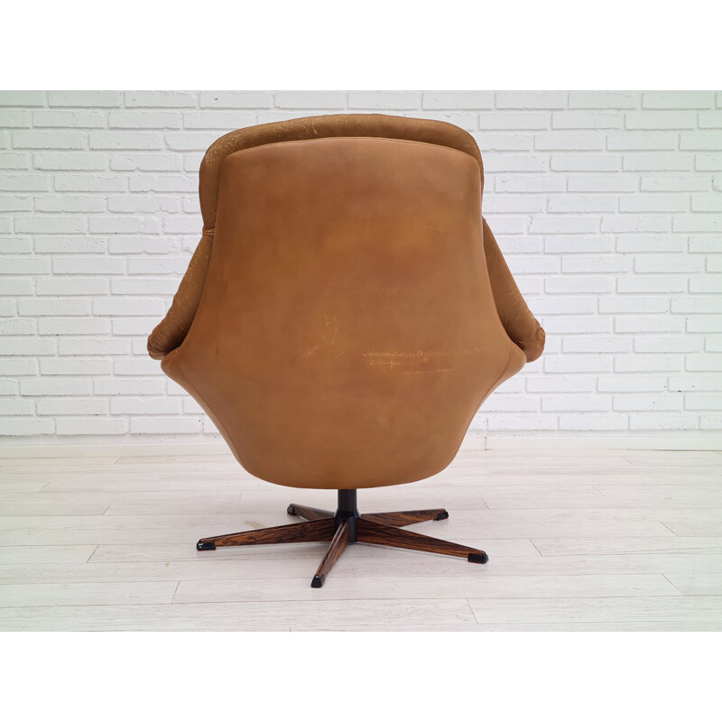 Danish vintage leather swivel armchair by H.W.Klein for Bramin, 1970s