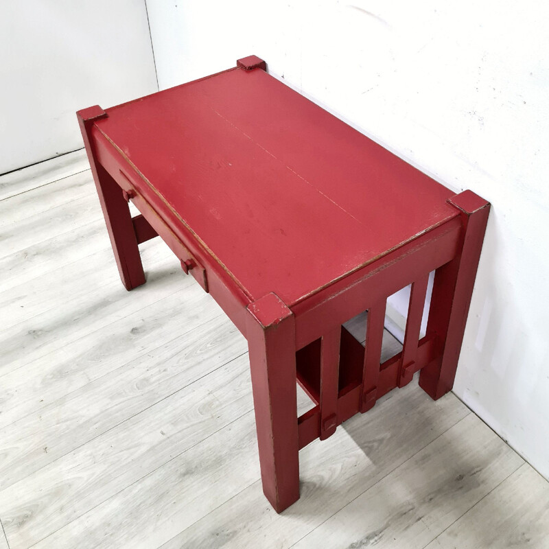 Vintage Arts and crafts patinated red writing desk, USA 1920s