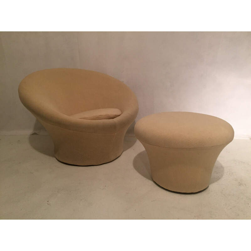 Beige armchair "Muschroom" with its ottoman, Pierre PAULIN - 1970s