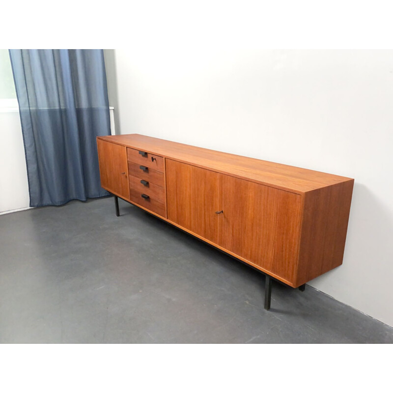 Vintage teakhouten dressoir van Robin Day voor Hille, Engeland 1950