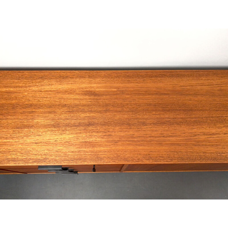 Credenza vintage in teak di Robin Day per Hille, Inghilterra 1950