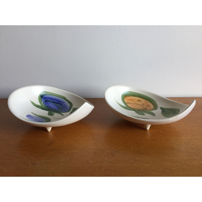 Pair of vintage ceramic plates, 1960