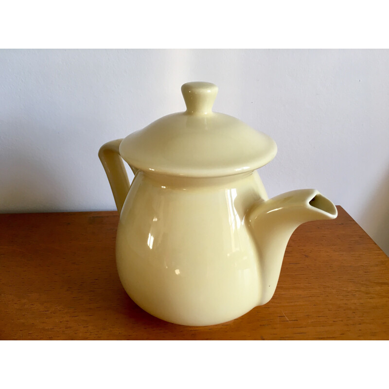 Vintage teapot by Delphina Ceram