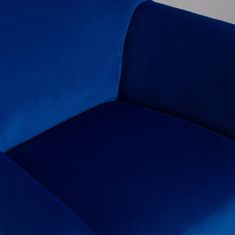 Italian vintage blue velvet armchair by Gigi Radice, 1960s