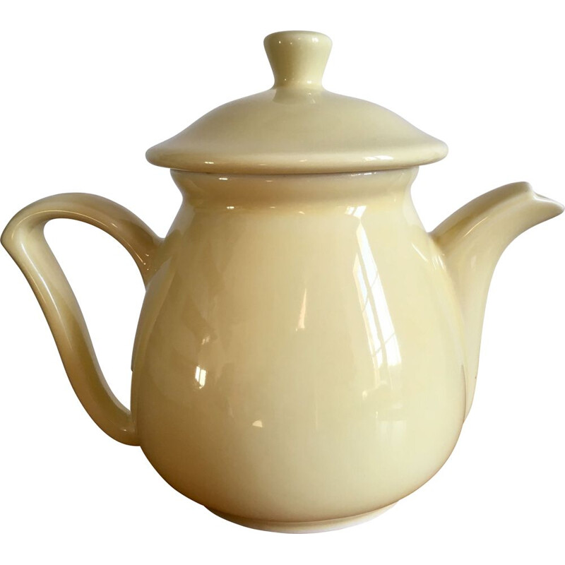 Vintage teapot by Delphina Ceram