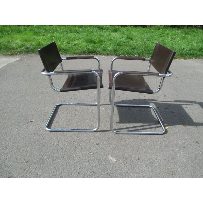 Ein Paar Vintage-Sessel aus Metall und Leder, 1970