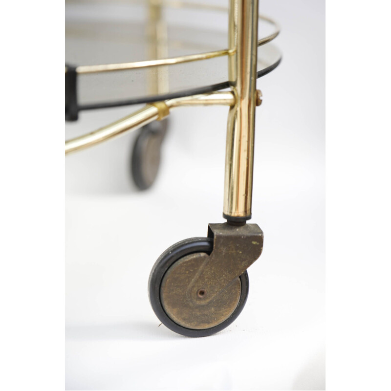 Round vintage trolley in gold brass and glass, Italy 1970