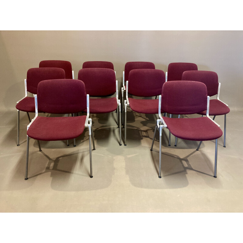 Ensemble de 10 chaises empilables vintage par Giancarlo Piretti pour Castelli