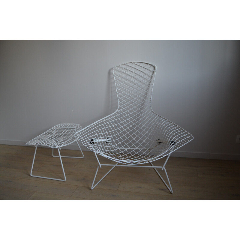 Knoll "Bird" armchair and footrest, H. BERTOIA - 1950s