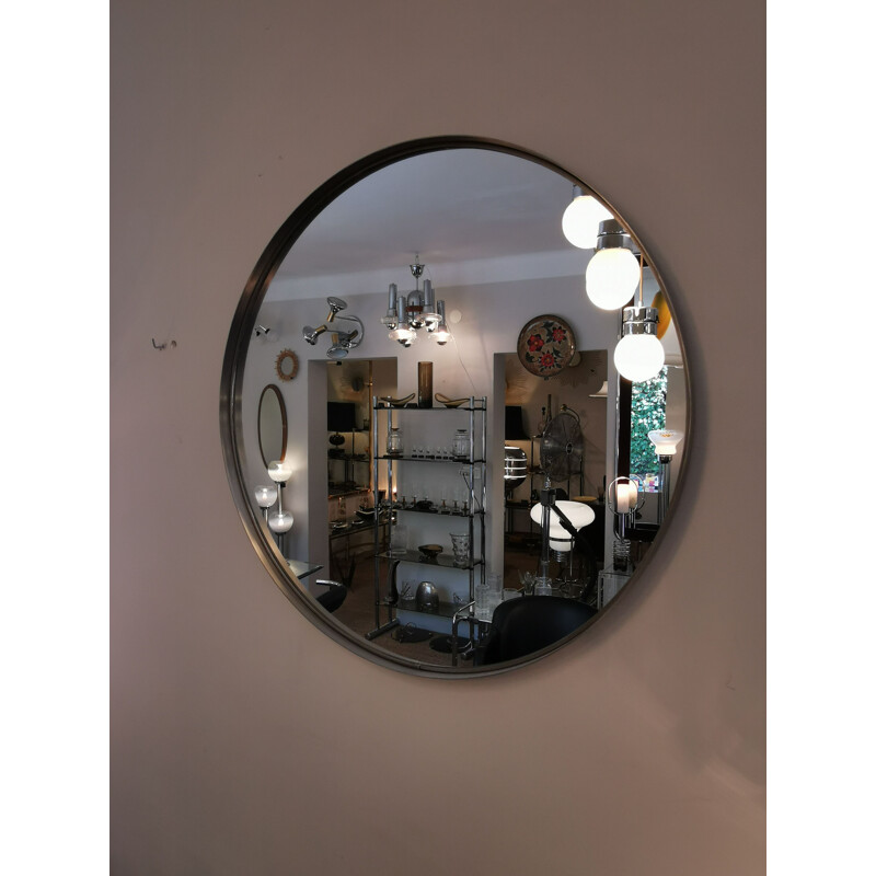 Vintage round barber mirror, 1970