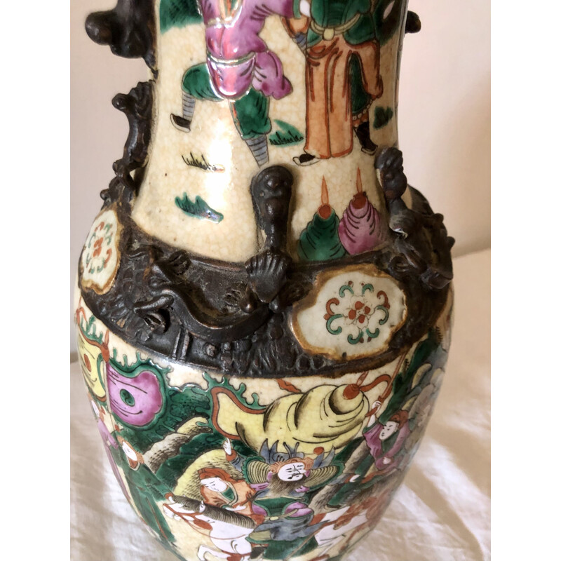 Vintage Chinese vase Nanking