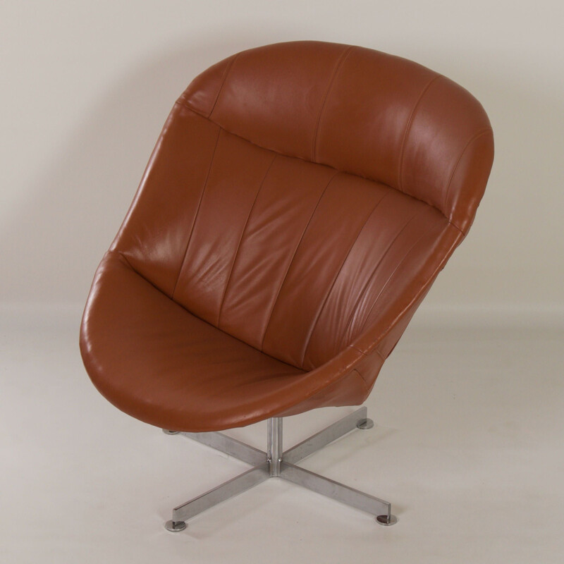 Vintage Modello swivel leather armchair by Rudolf Wolf for Rohé Noordwolde, 1960s