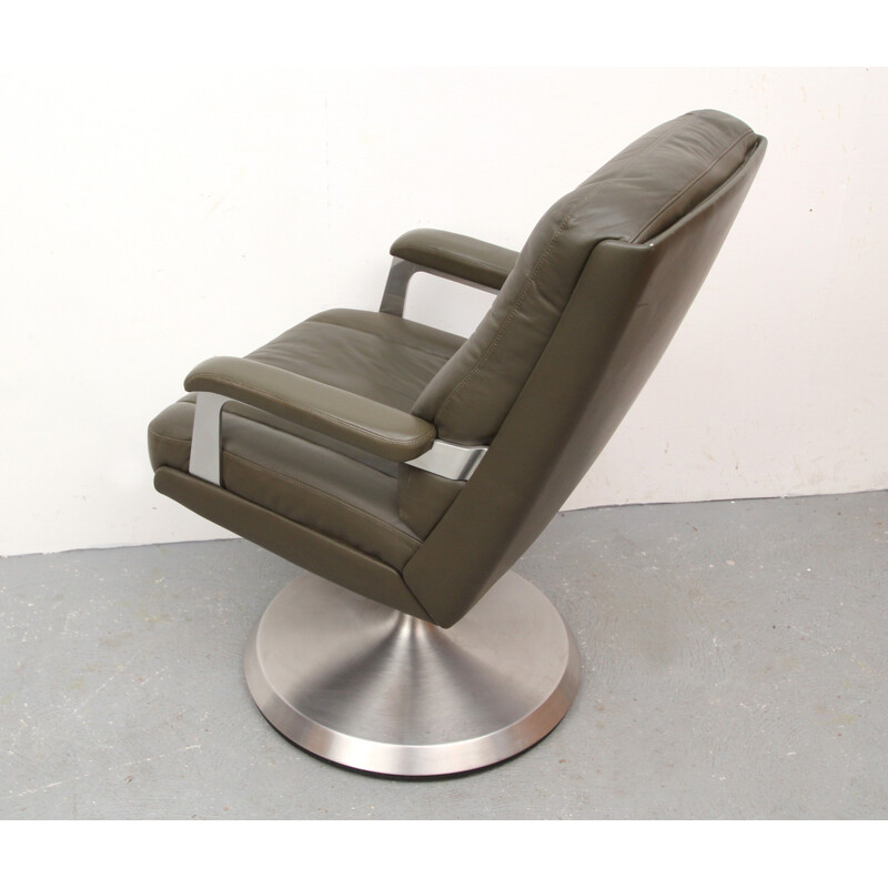 Fauteuil pivotant en cuir vert - 1970