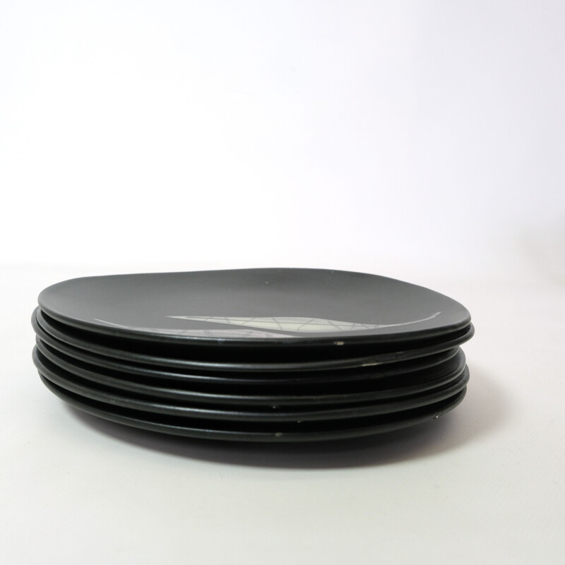 Set of 6 vintage black ceramic plates