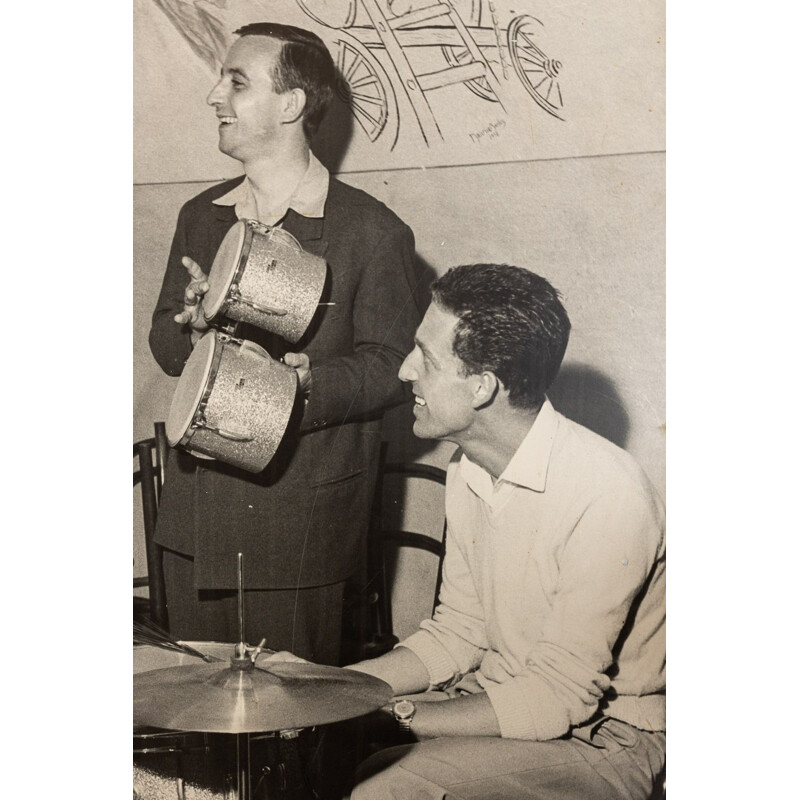 Coppia di immagini fotografiche vintage di "Jazz Band" di tamburi svizzeri Giannini per John Ward e Hazy Osterwald, 1940