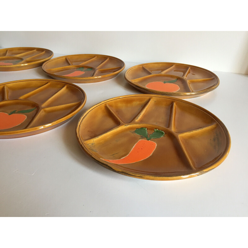 Set of 6 vintage compartmentalized plates, 1970