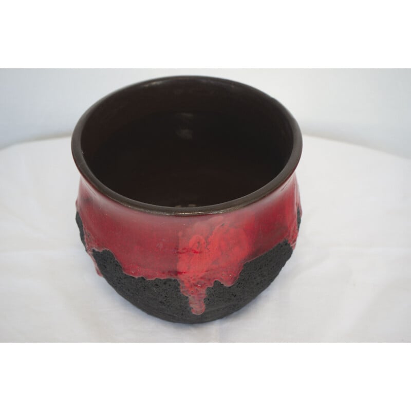 Mid century Fat Lava red & black pot with cachepot, 1960s