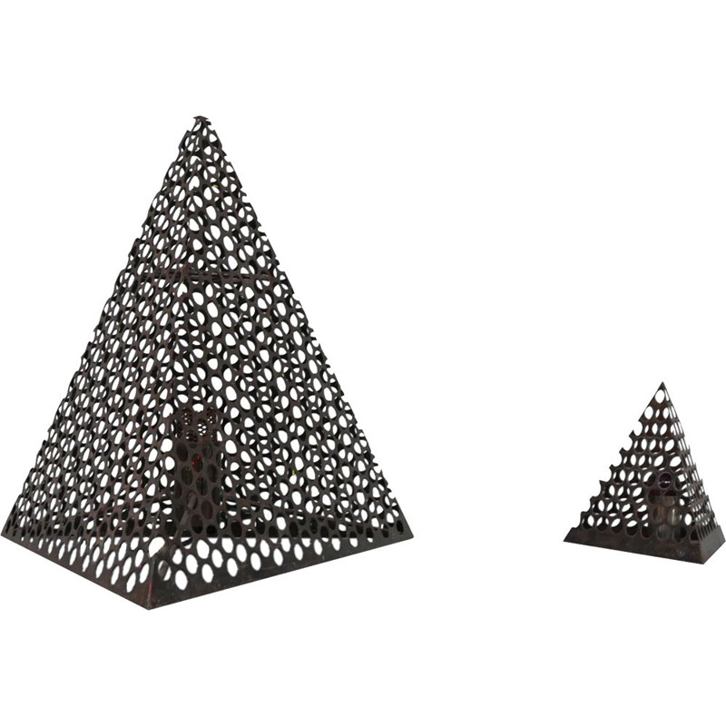 A pair of French table and floor lamps Pyramid geometric floor lamp, 1970s