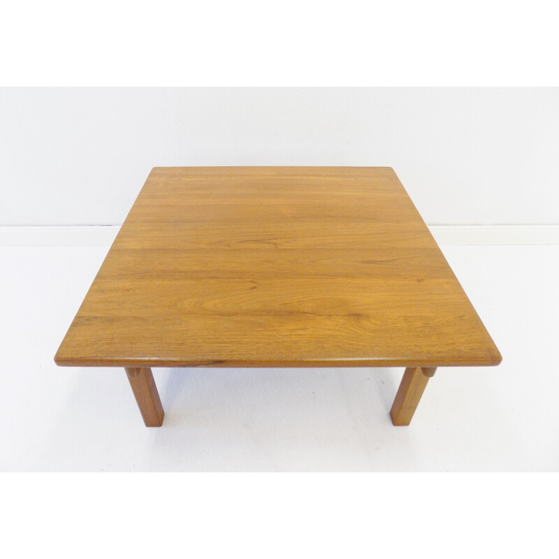Vintage coffee table made of oakwood by Kurt Østervig for KP Møbler, 1960s