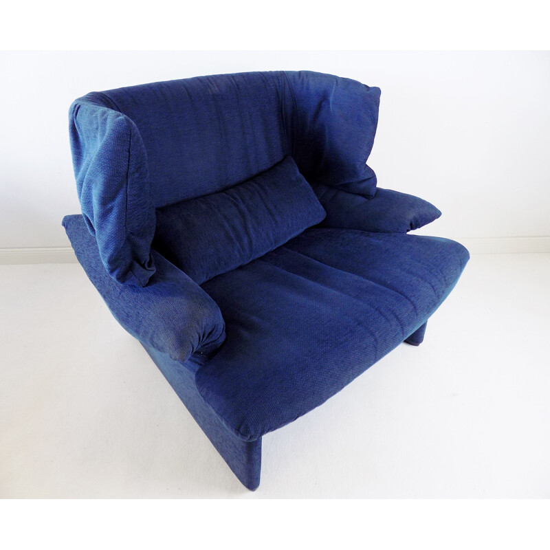 Vintage Portovenere armchair blue by Vico Magistretti for Cassina, 1980