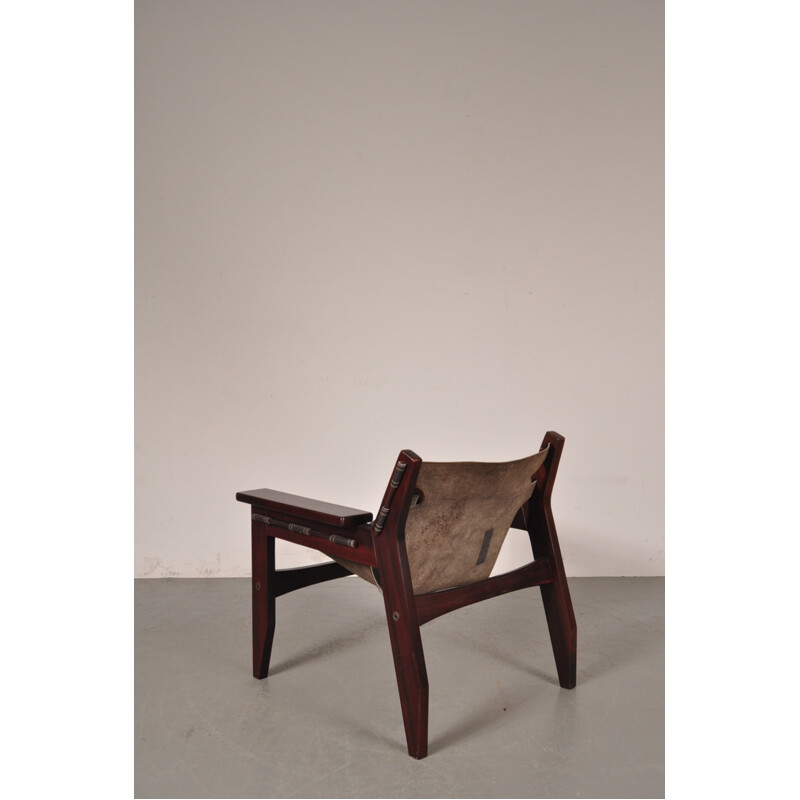 Fauteuil lounge "Kilin" en bois de palissandre et cuir, Sergio RODRIGUES - 1973