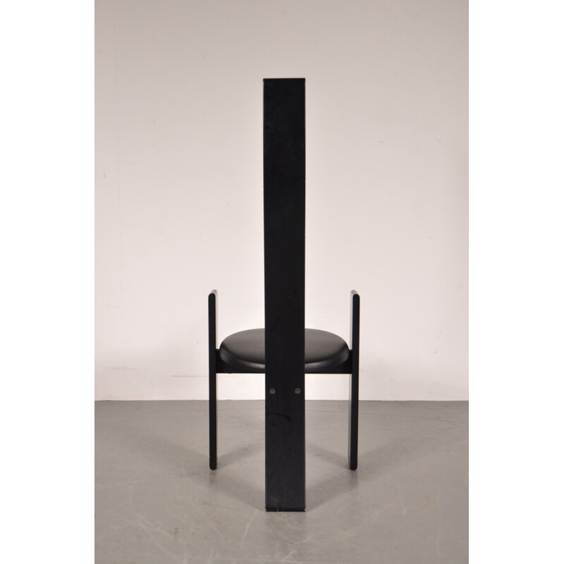 Black wooden "Golem" side chair, Vico MAGISTRETTI - 1970s