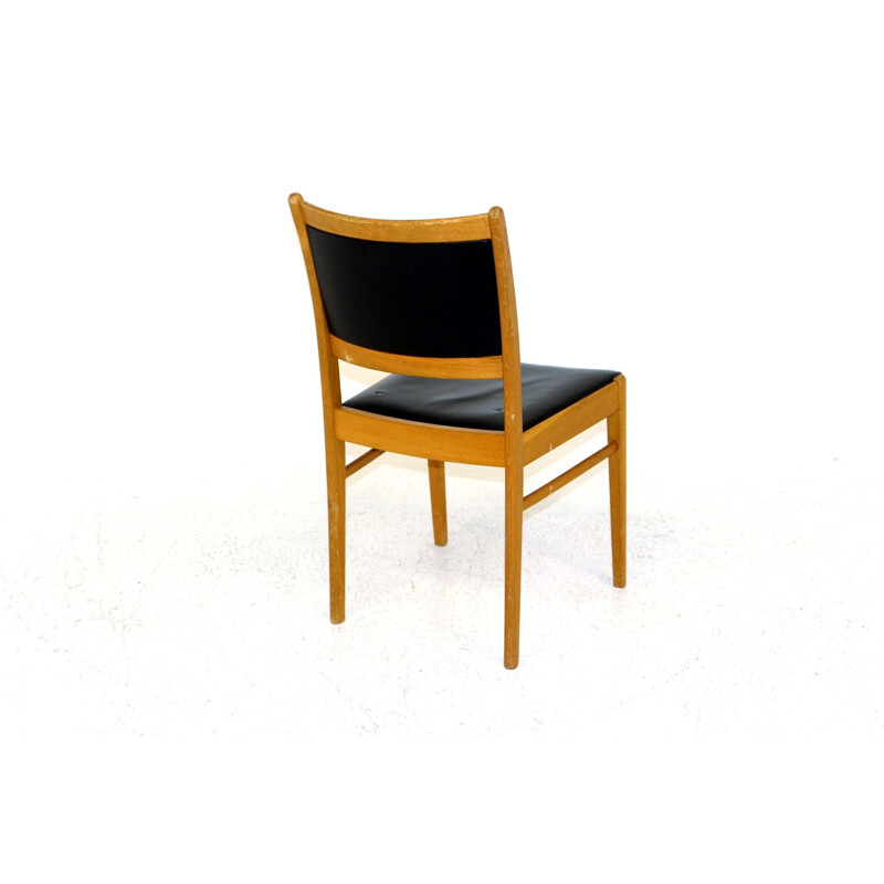 Cadeira de carvalho e couro Vintage, Suécia 1960