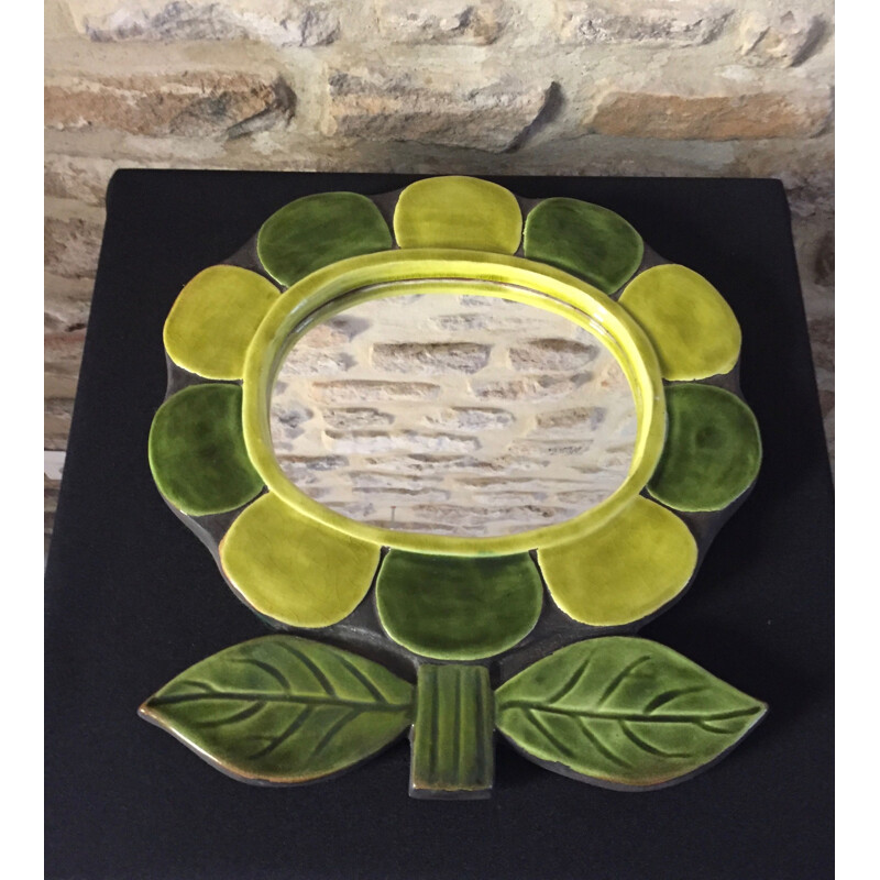 Vintage mirror in green Mithé Espelt ceramic flower