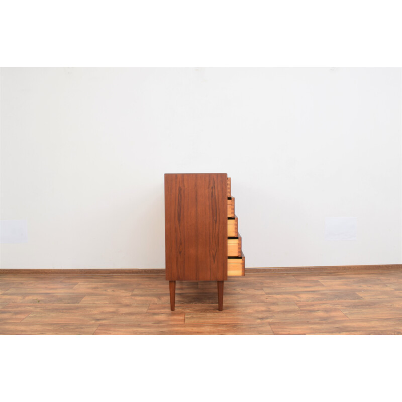 Mid-century Danish teak chest of drawers with 5 drawers, 1960s